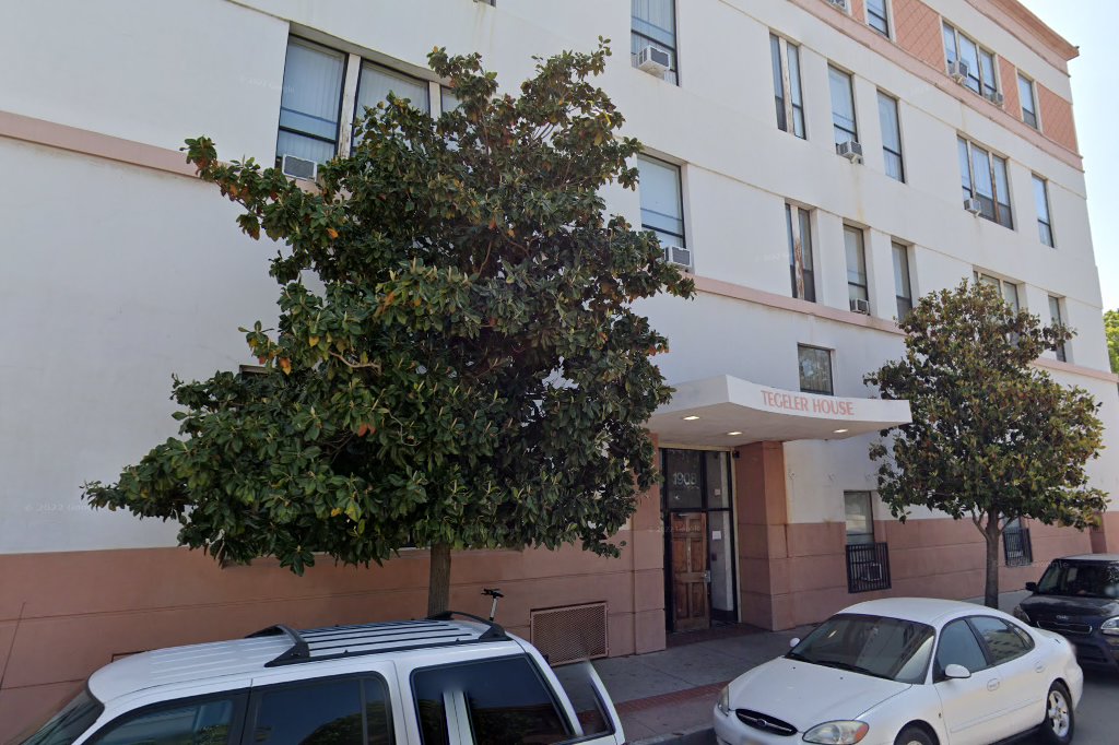 Tegeler Hotel Bakersfield