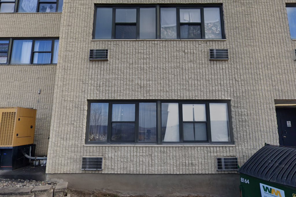 Sherman Hills Apts