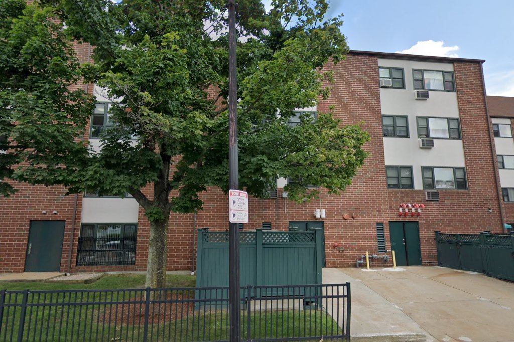 Woodbourne Apartments