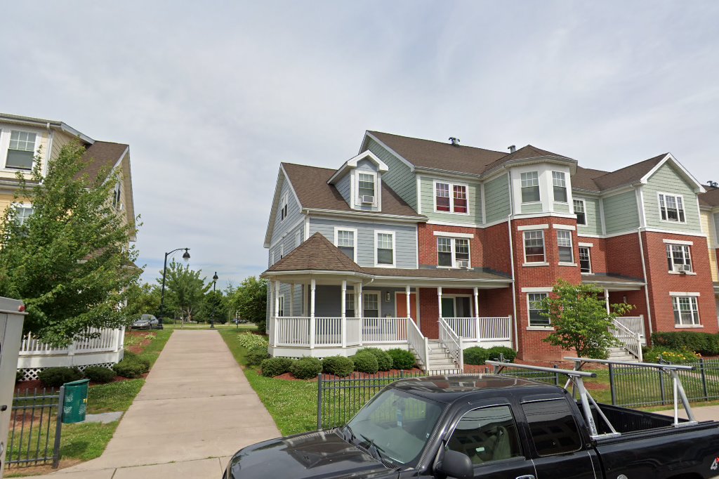 Dutch Point Colony Low Income Apartments