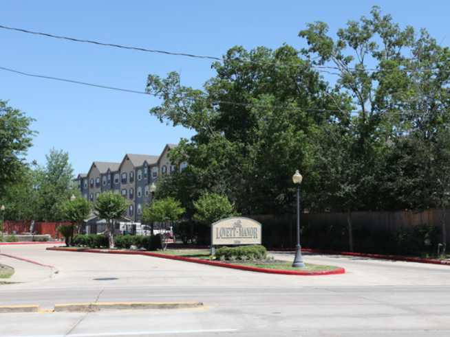 Lovett Manor