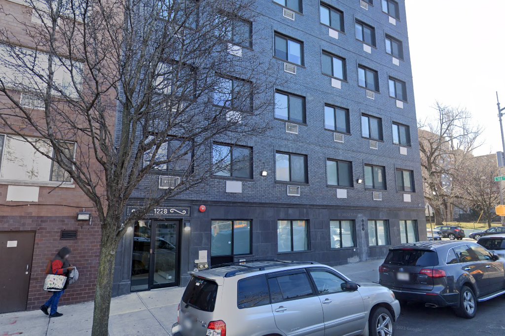 Washington Avenue Apartments