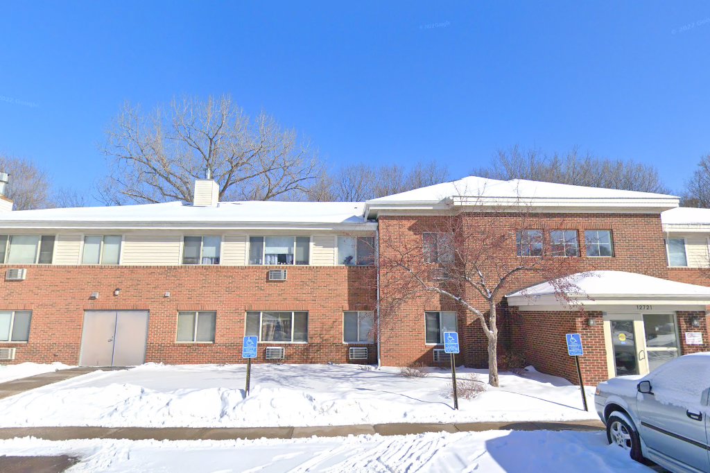 Leah's Apartments