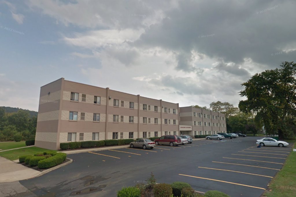 Cedarcrest Apts.