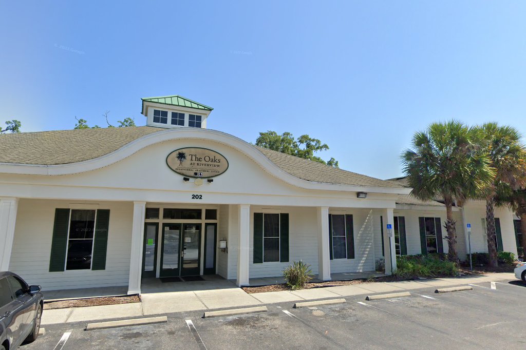 Oaks At Riverview Tampa Housing Authority Property