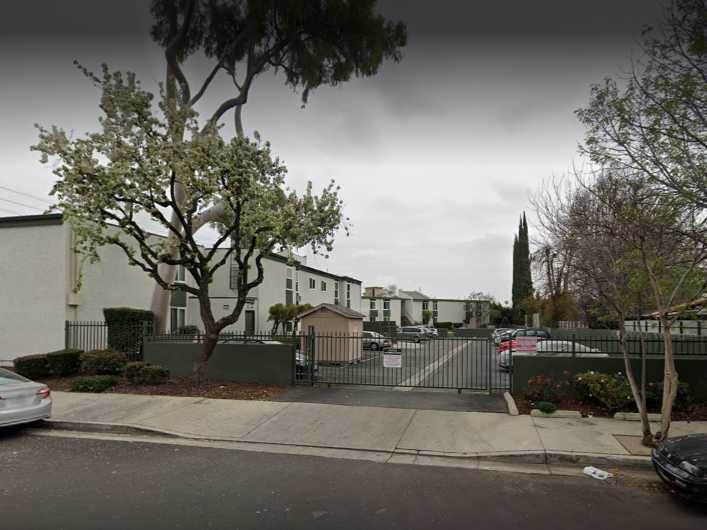 Parthenia Townhouses