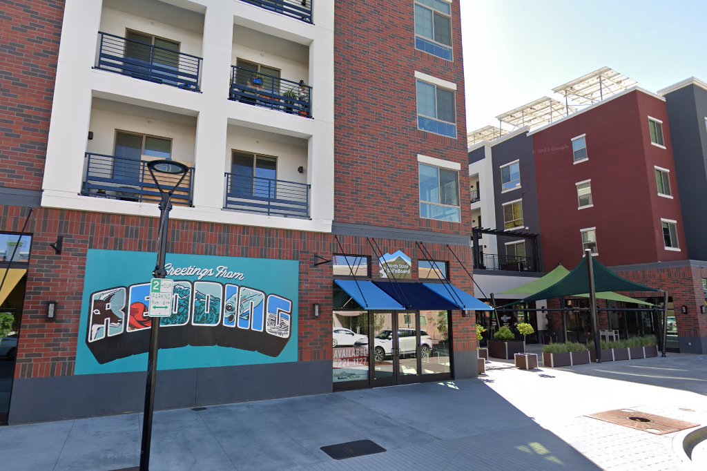 Market Center Apartments
