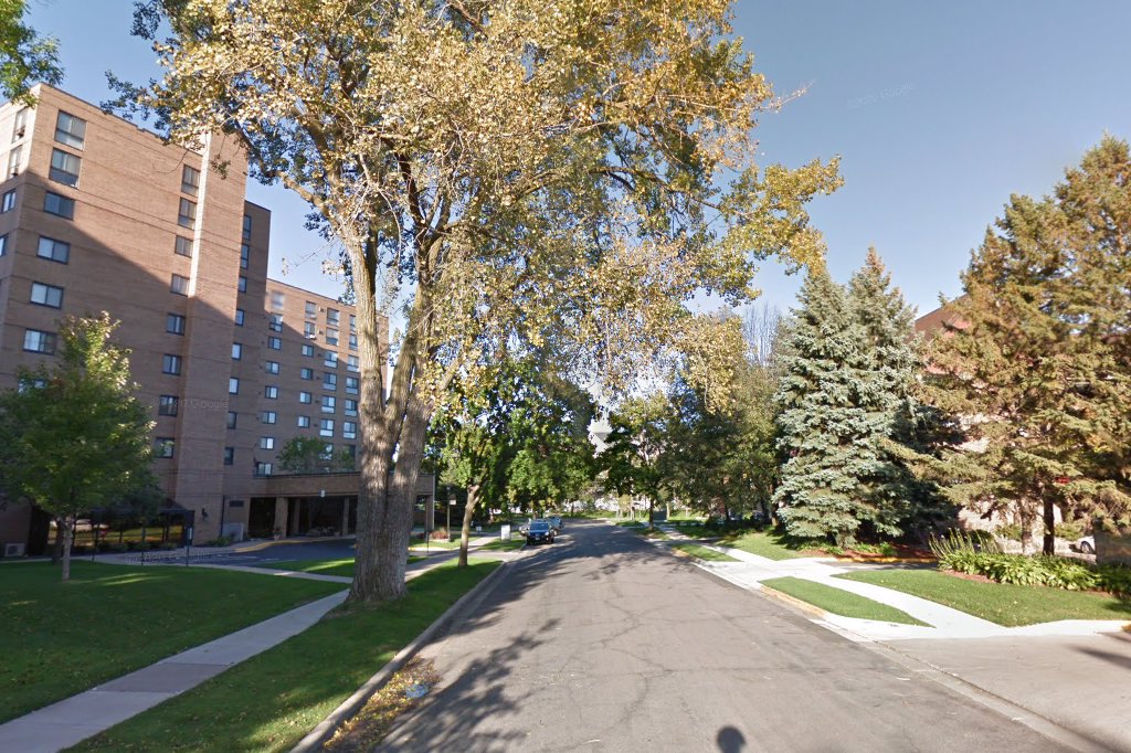 Rockwood Place Apartments
