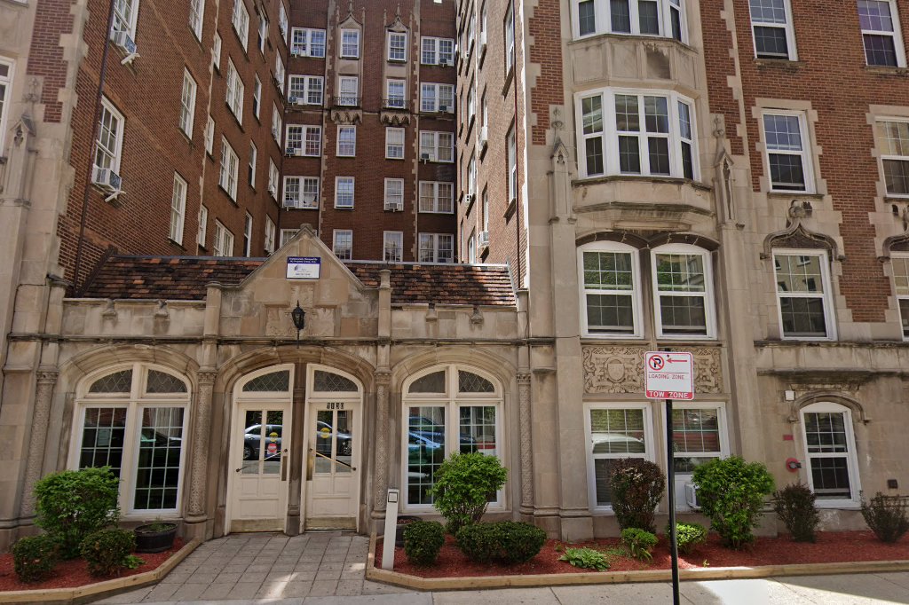 Cyril Court Apartments