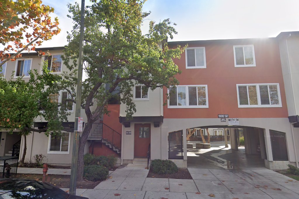 Poco Way Apartments