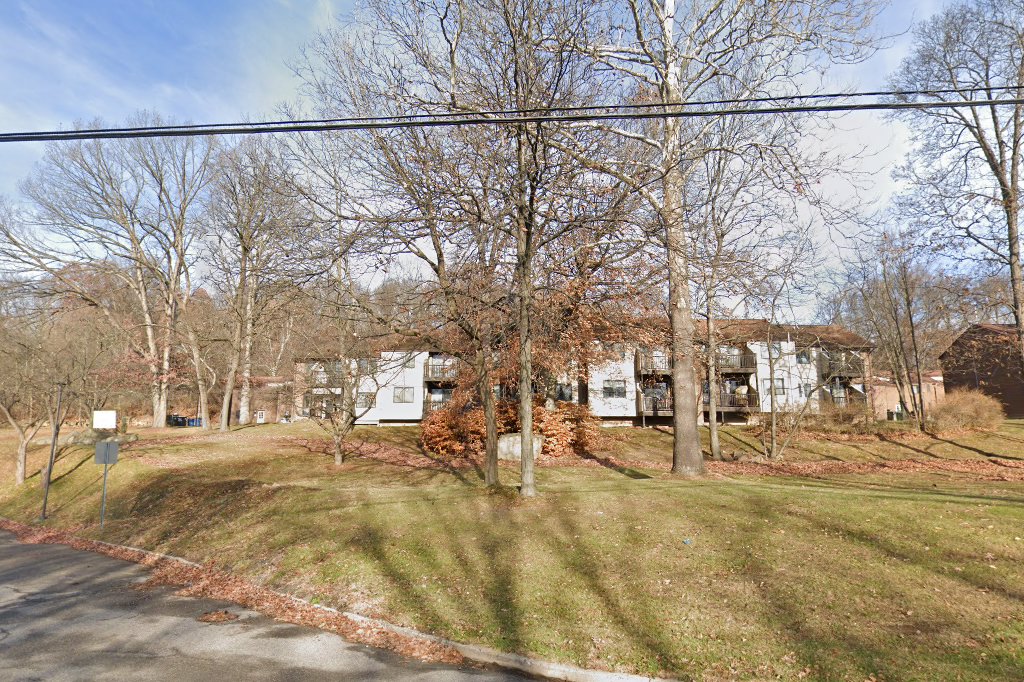 Hampton Manor Senior Apartment