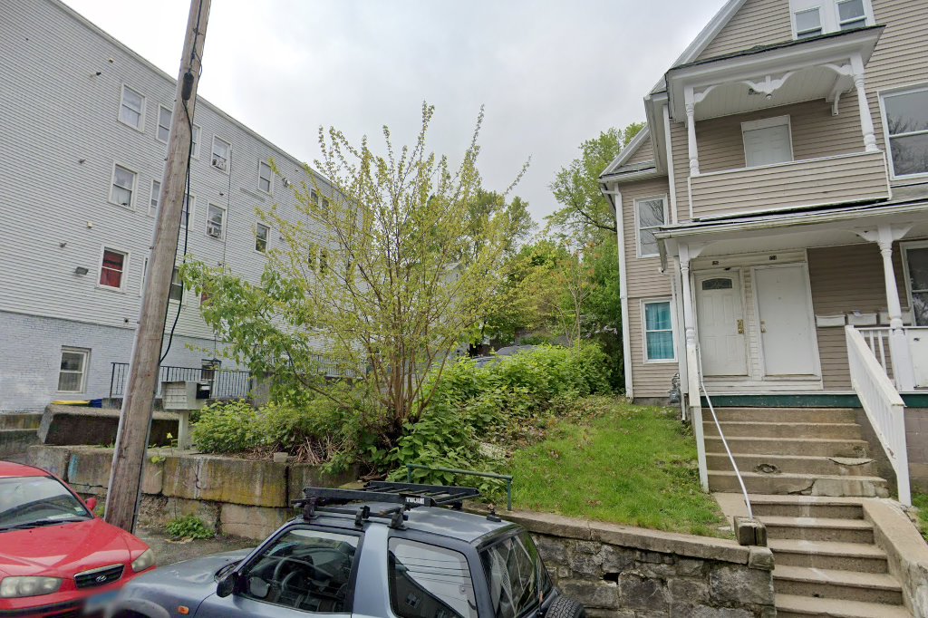 Locust Street Apartments