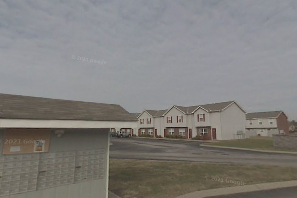 Chariot Pointe Apartments