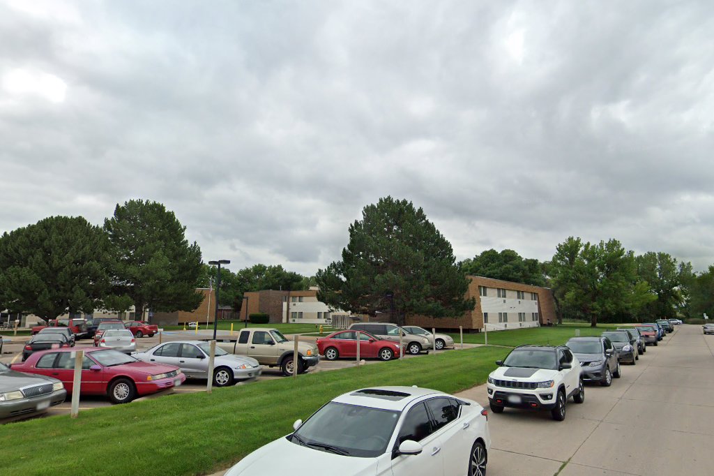 Platteview Apartments