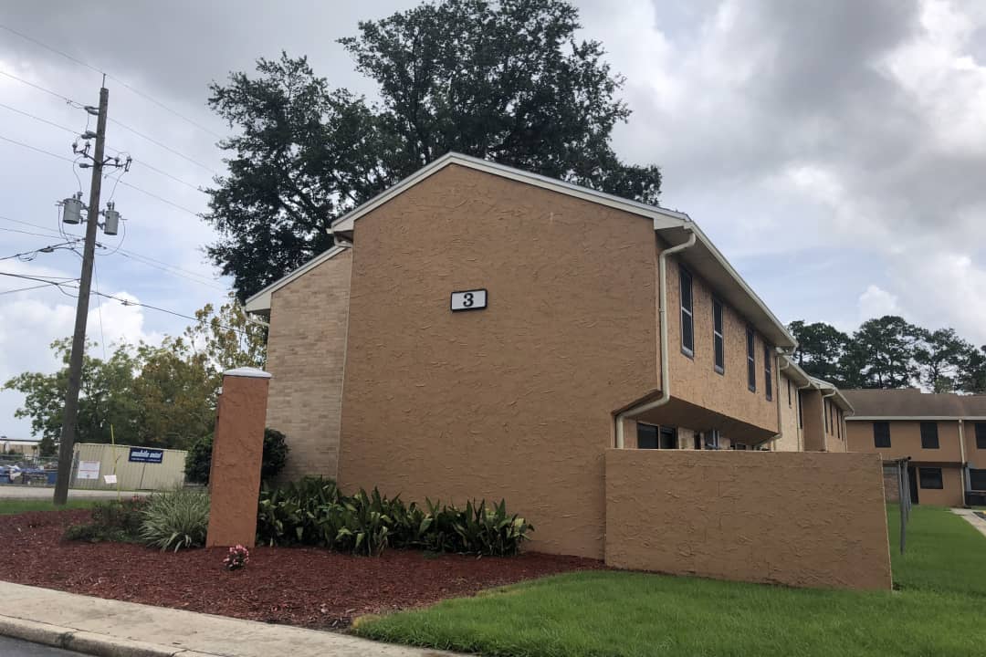 Victory Pointe Apartments