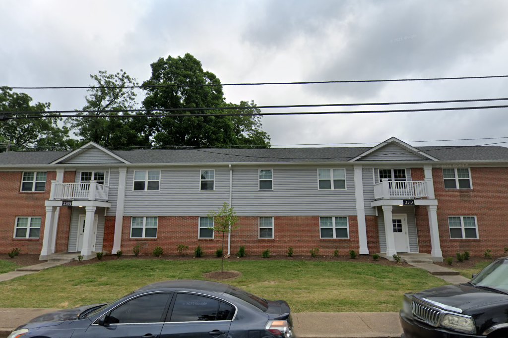 Cavelier Court