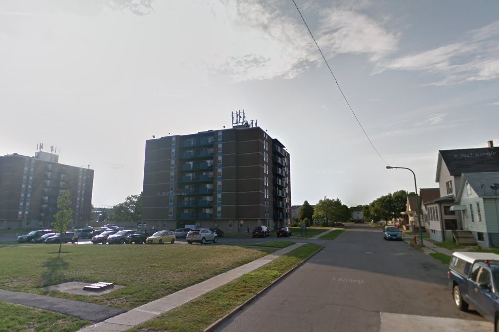 Mariner Towers