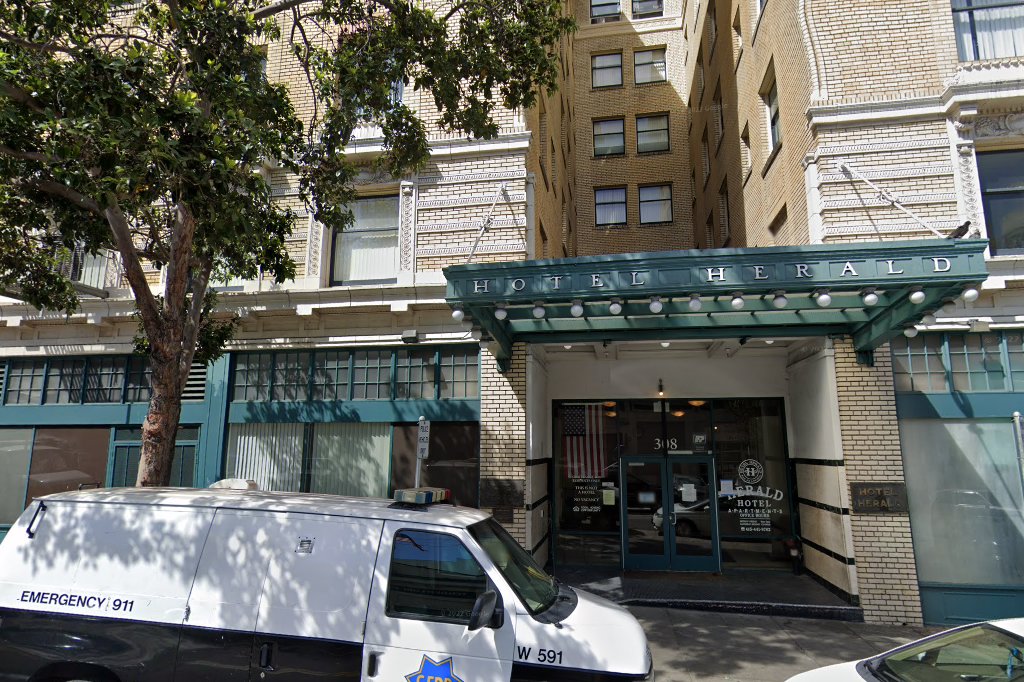 Herald Hotel
