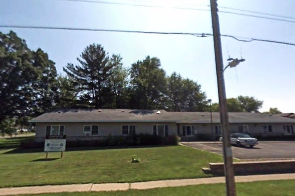Apple River Apartments