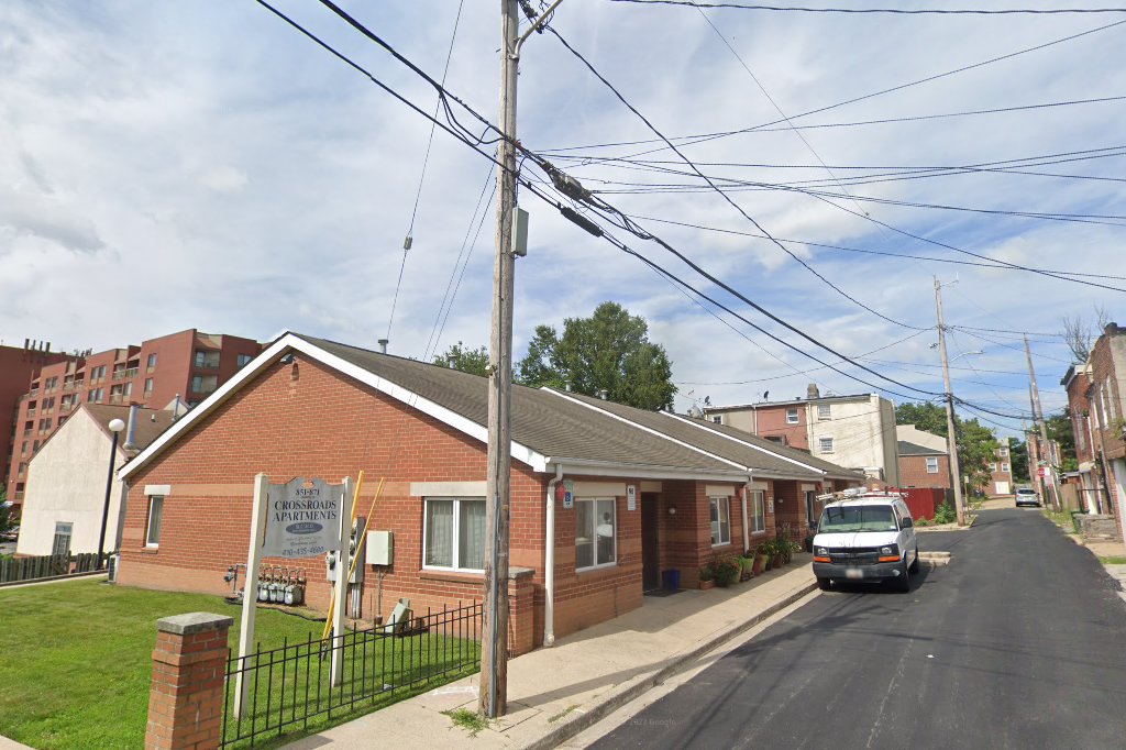 Crossroads Apts.