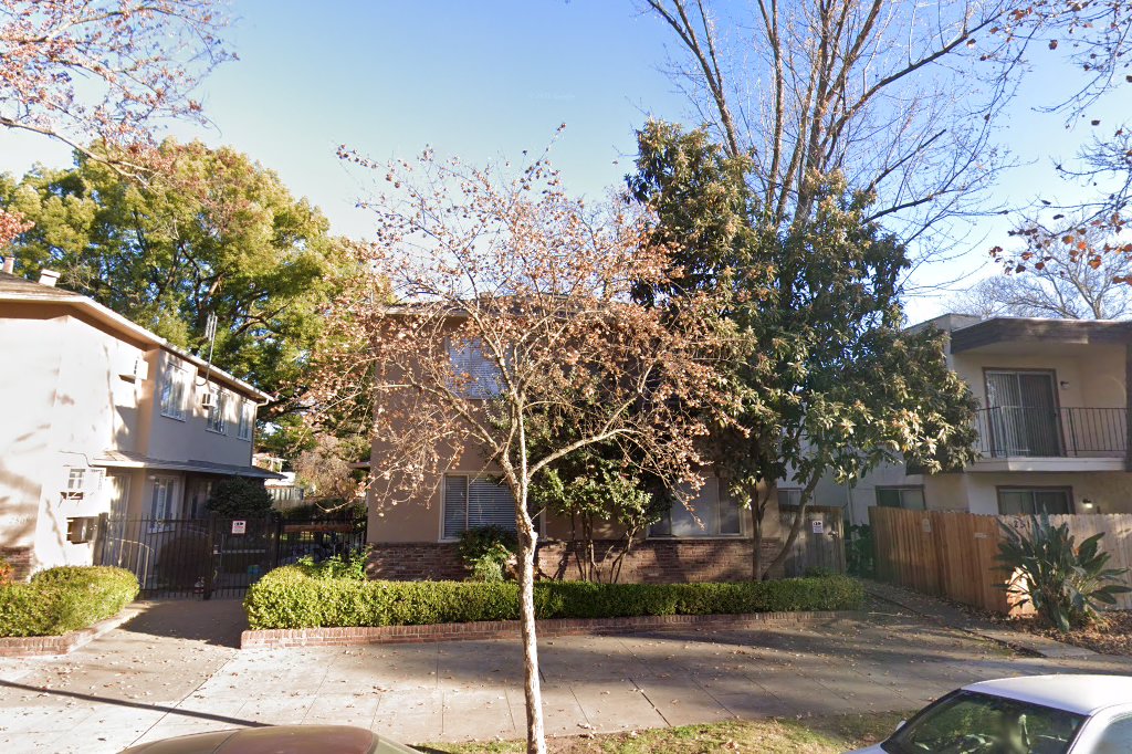 2517 C Street Apts