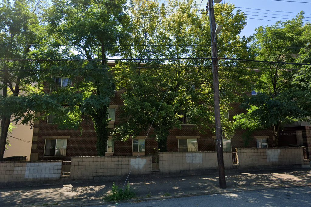 Hollister House