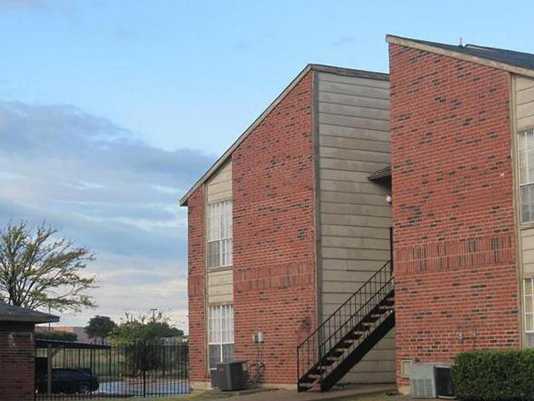 Hickory Ranch Apartments