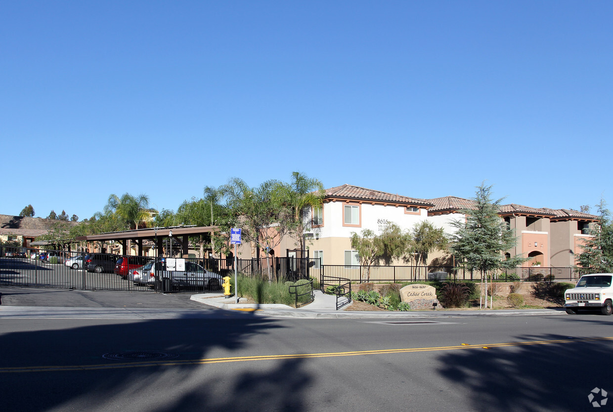 Cedar Creek Apartments