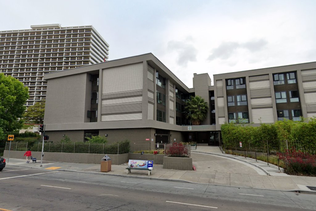 Lake Merritt Apts