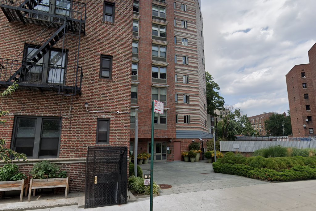97 Crooke Ave Brooklyn