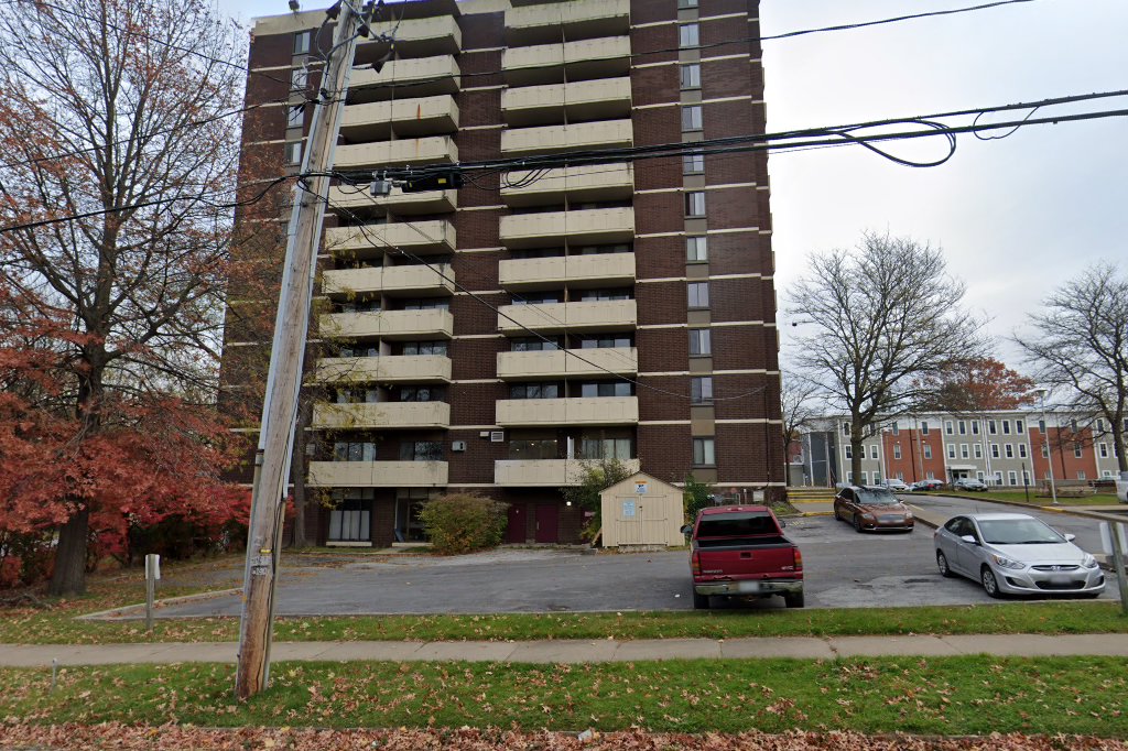Historical Park Apts.