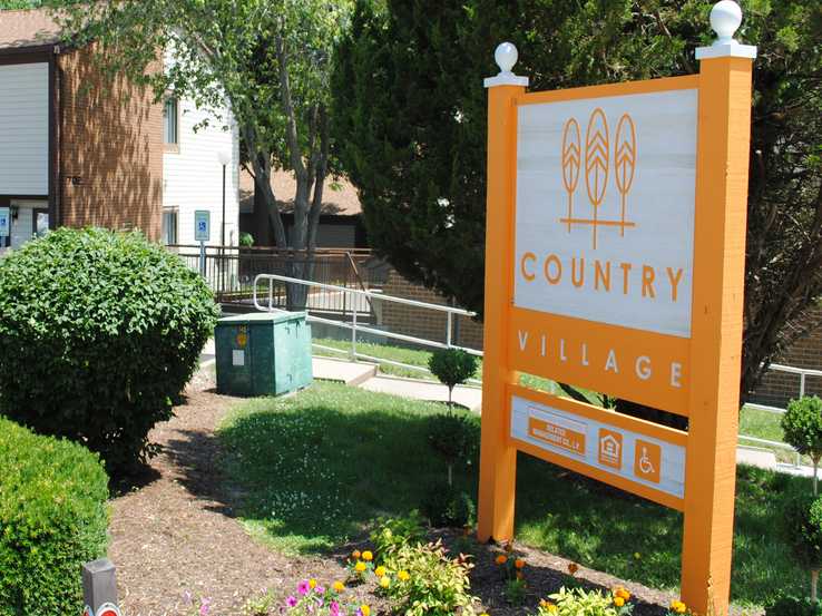 Country Village Apartments for Seniors