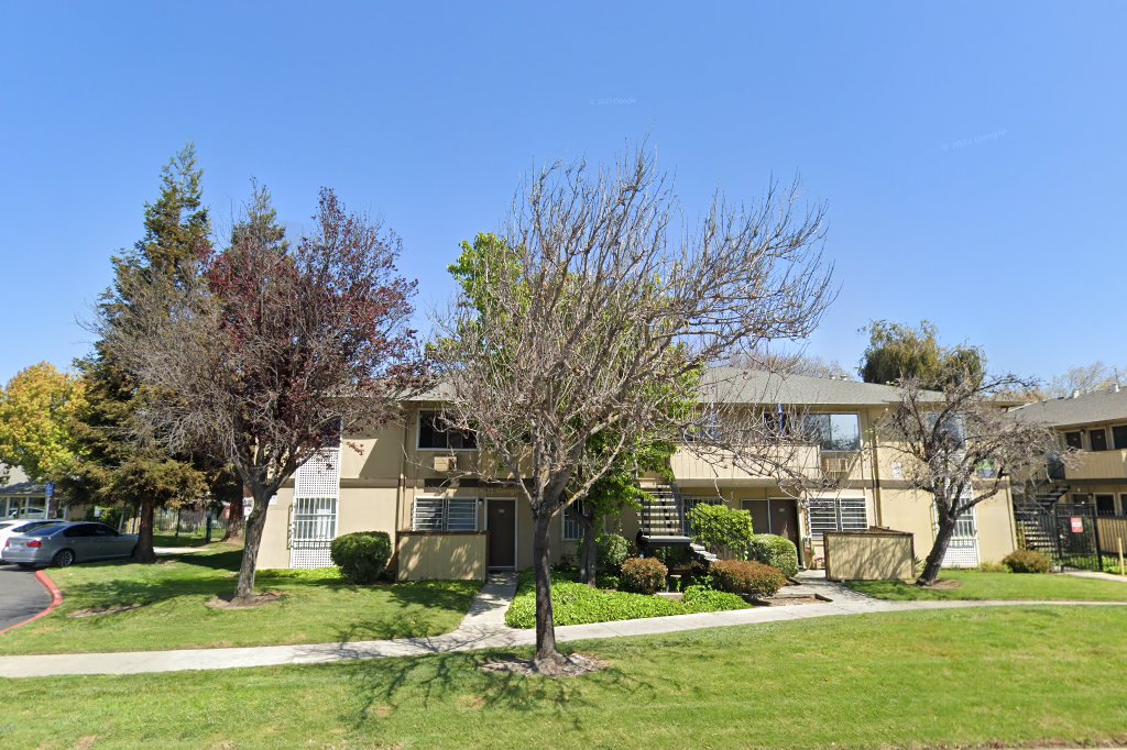 Lion Villas Apartments San Jose