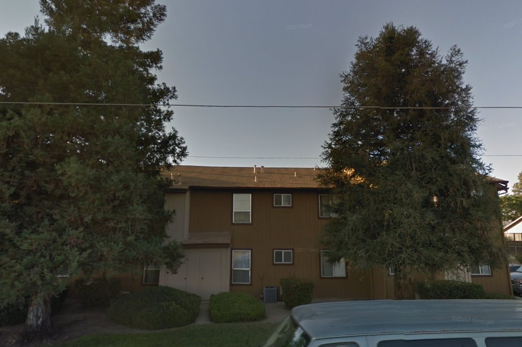 Kingsburg Apartments