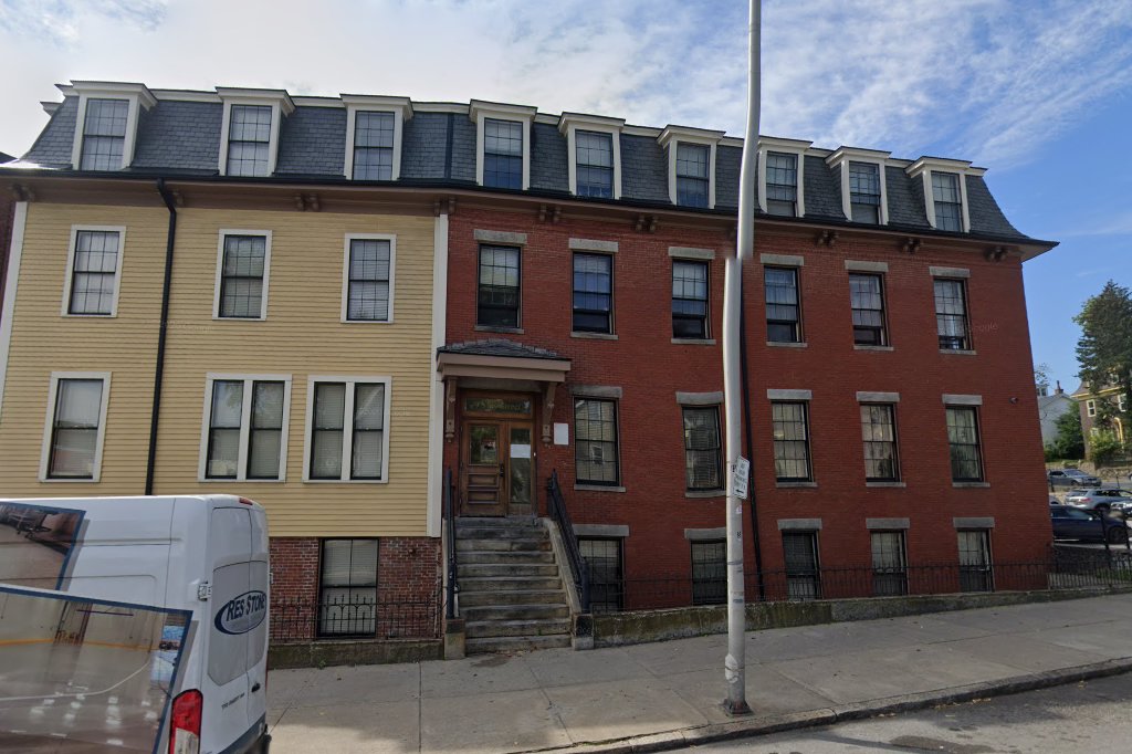 9 May Street Apartments