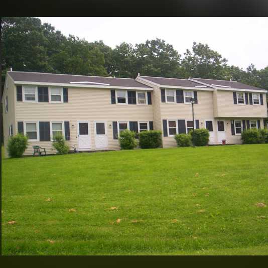 Pinewood Apartments