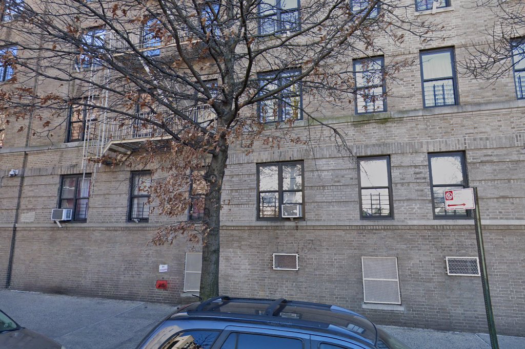 Daly Iv Apartments