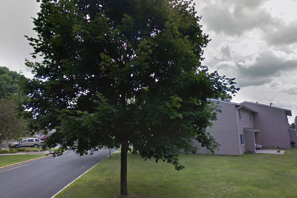 Kingsway Estates / Lesueur Apts