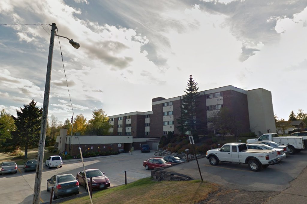 Railview Apartments