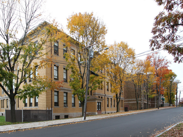 School Affordable Apartments