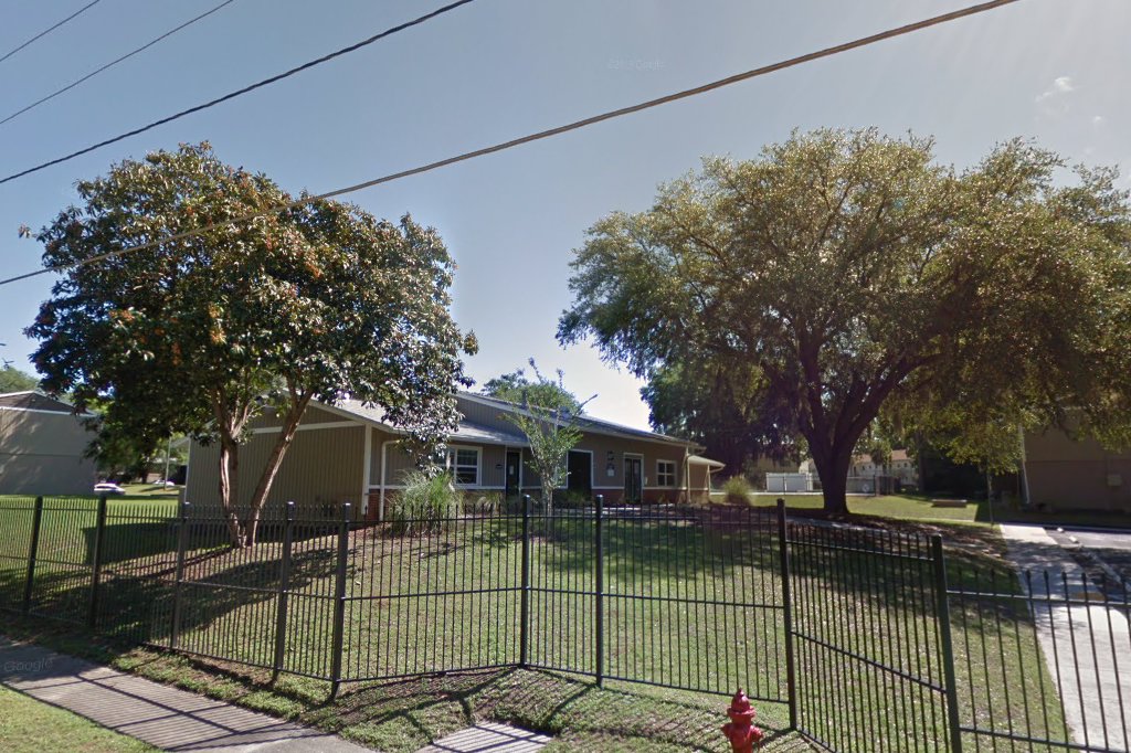 Hickory Knoll Apartments