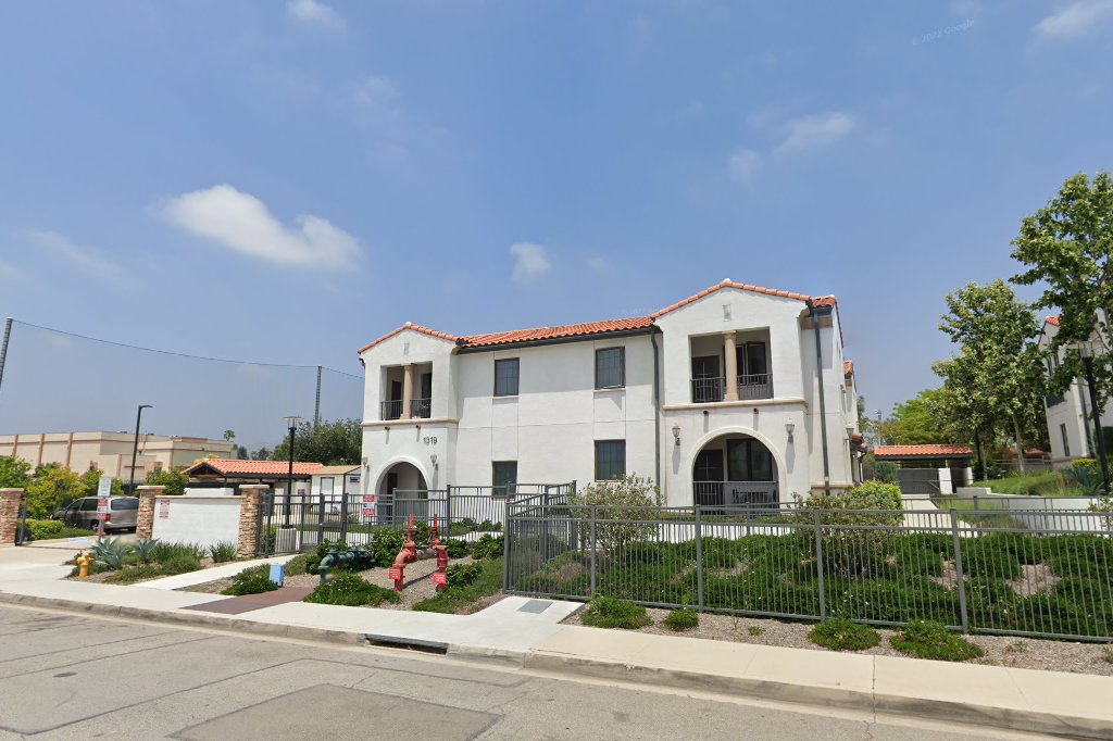 Cedar Springs Apartments La Verne