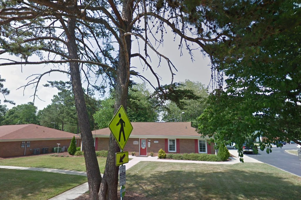 Woodridge Apartments