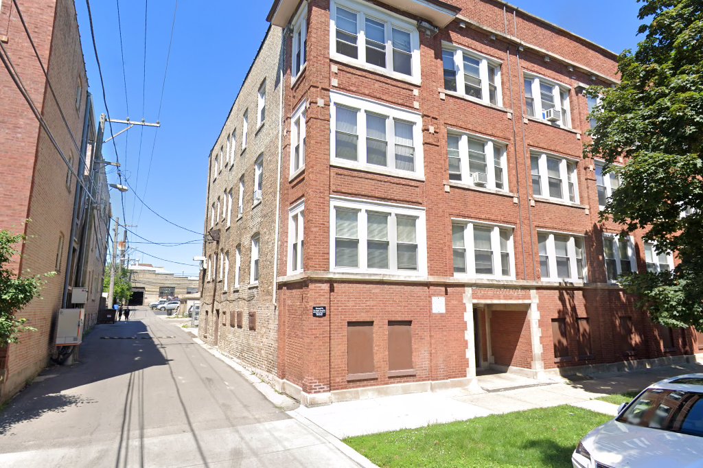 Estes Paulina Affordable Apartments