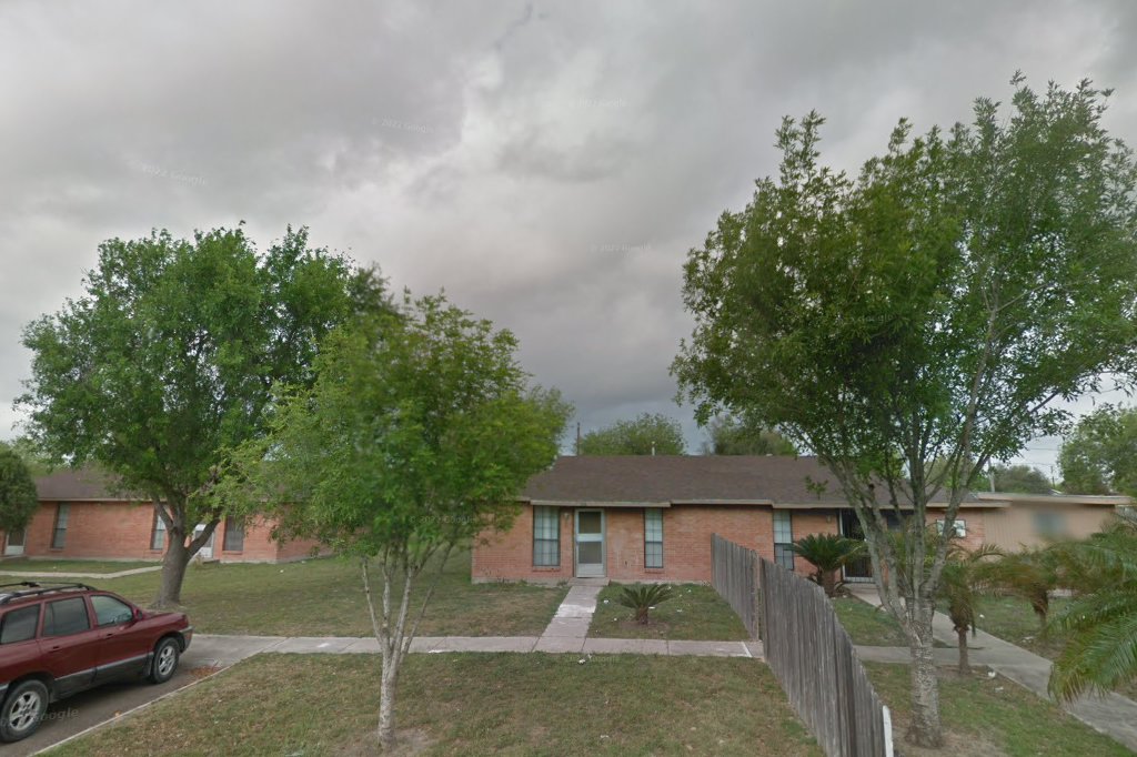 La Hacienda Apartments