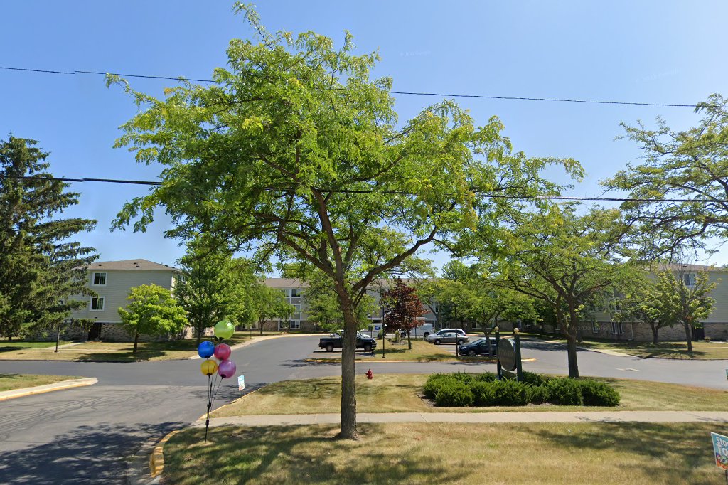 Pineview Apartments for Seniors