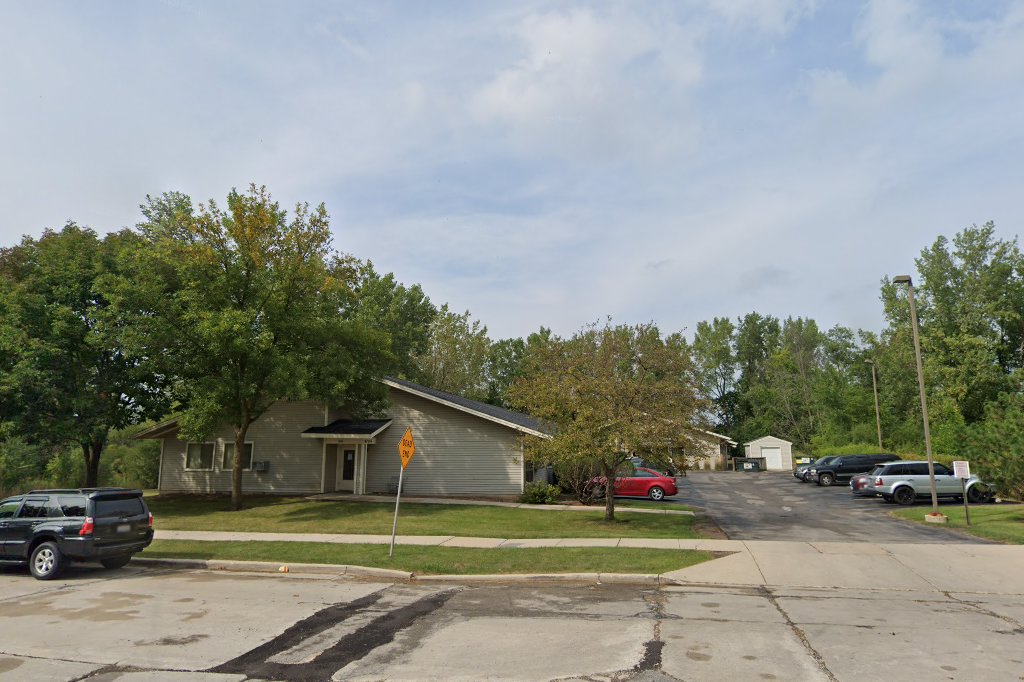 North Willow Apartments