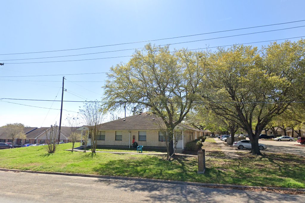 Oak Bluff Village