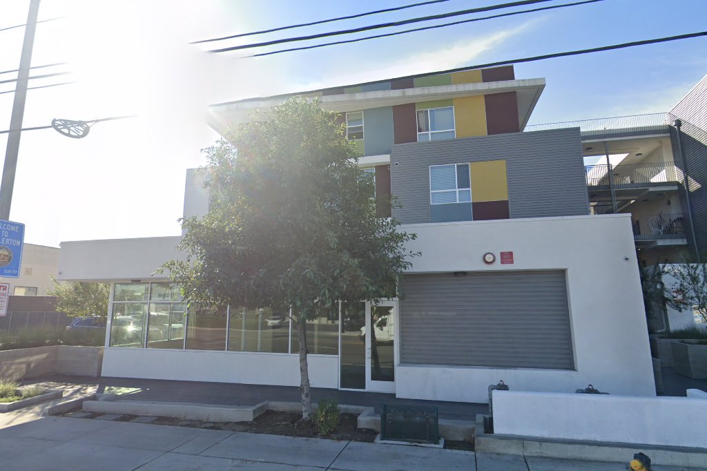 Fullerton Heights Apartments