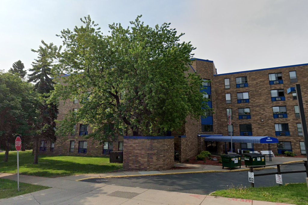 Labor Plaza Affordable Elderly Housing